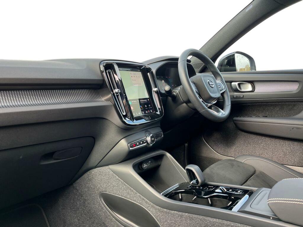 Volvo XC40 2.0 B3 Mhev Plus Dark Suv Hybrid Dct Au BK74OEO Blue #3
