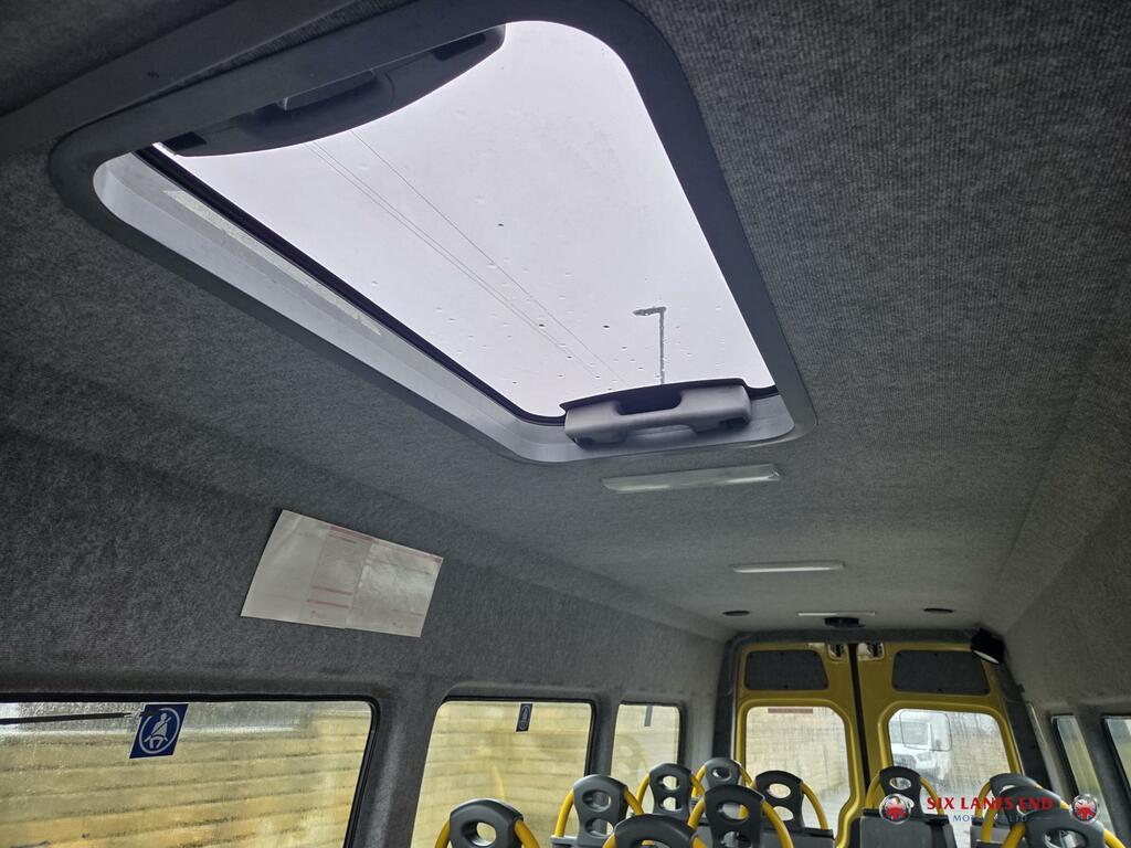 Volkswagen Crafter 2.0 Cr35 Tdi 107 Bhp White #18