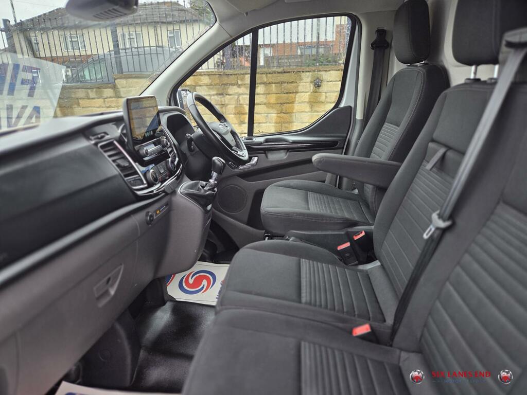Ford Transit Custom 2.0 300 Ecoblue Limited Panel Van Manua WM21HXO White #4