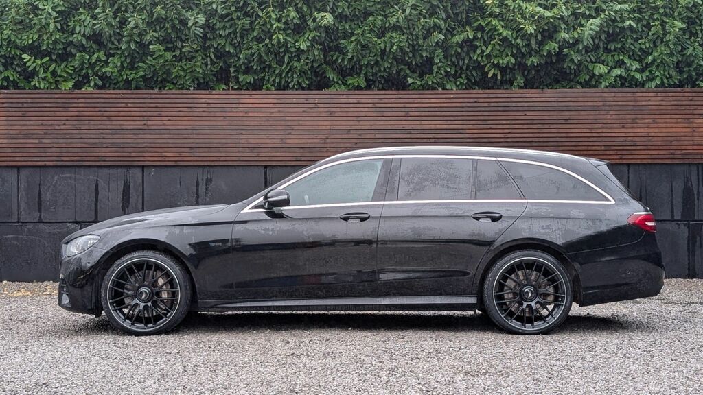 Mercedes-Benz E Class 2021 2.0 E300de 13.5Kwh Amg Line Edition Estate SN71VCW Black #6