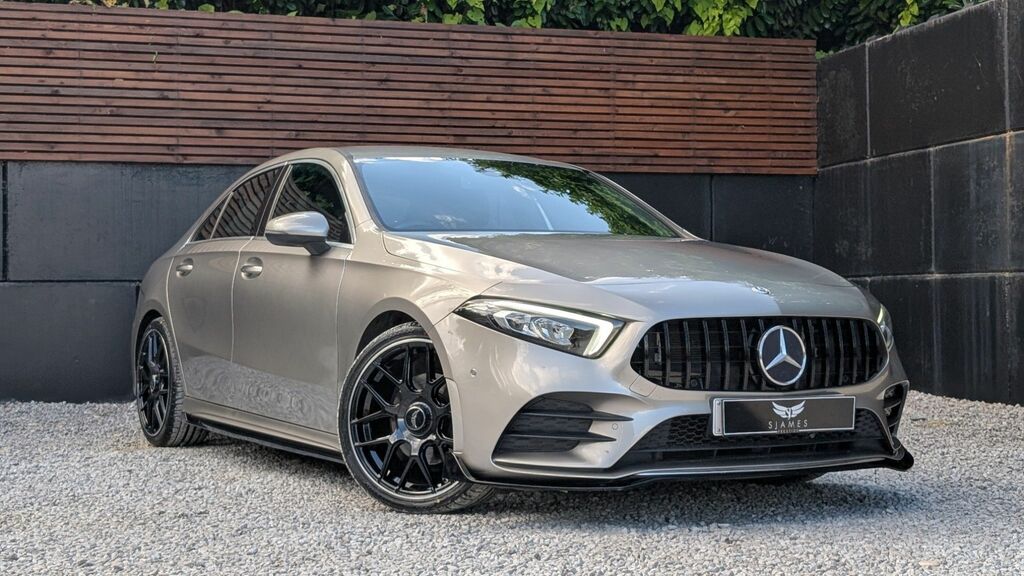Mercedes-Benz A Class 2020 2.0 A200d Amg Line Premium Plus 2 Saloon Silver #3