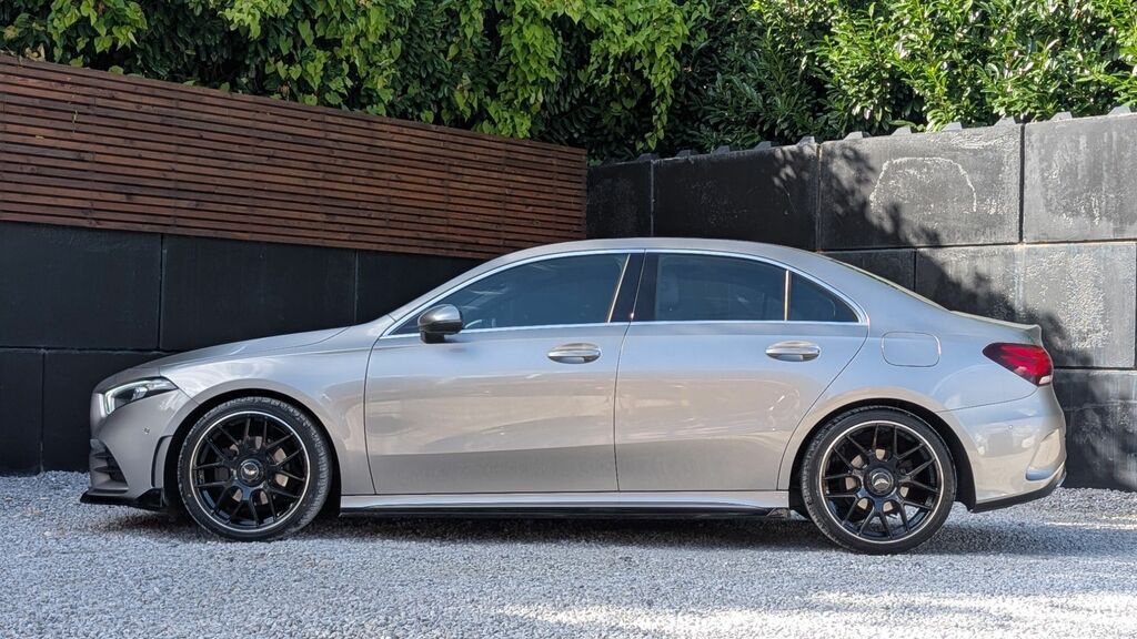 Mercedes-Benz A Class 2020 2.0 A200d Amg Line Premium Plus 2 Saloon Silver #5