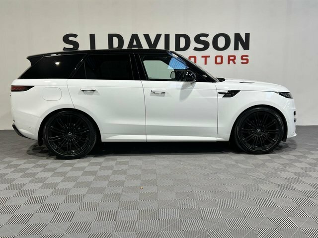Land Rover Range Rover Sport 2023 3.0 D300 Mhev Dynamic Se Suv VIB570 Black #2