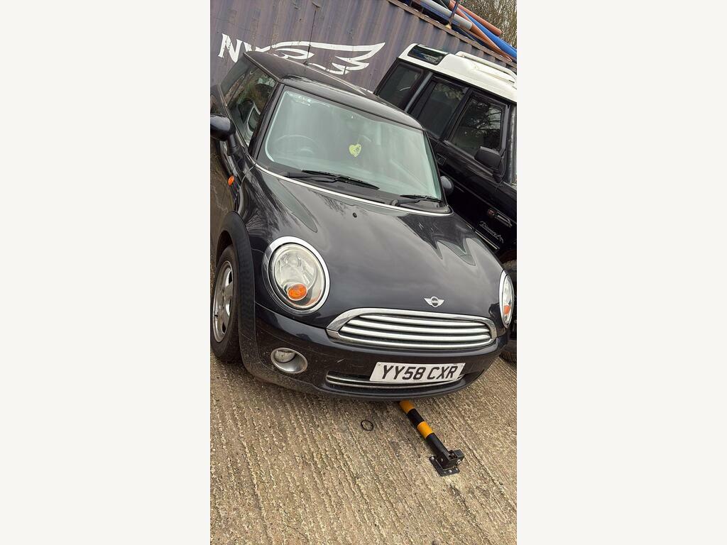 Mini Hatch 1.6 Cooper Euro 4 Black
