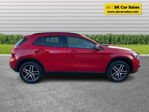 Mercedes-Benz GLA Class 1.6 Gla180 Urban  #4