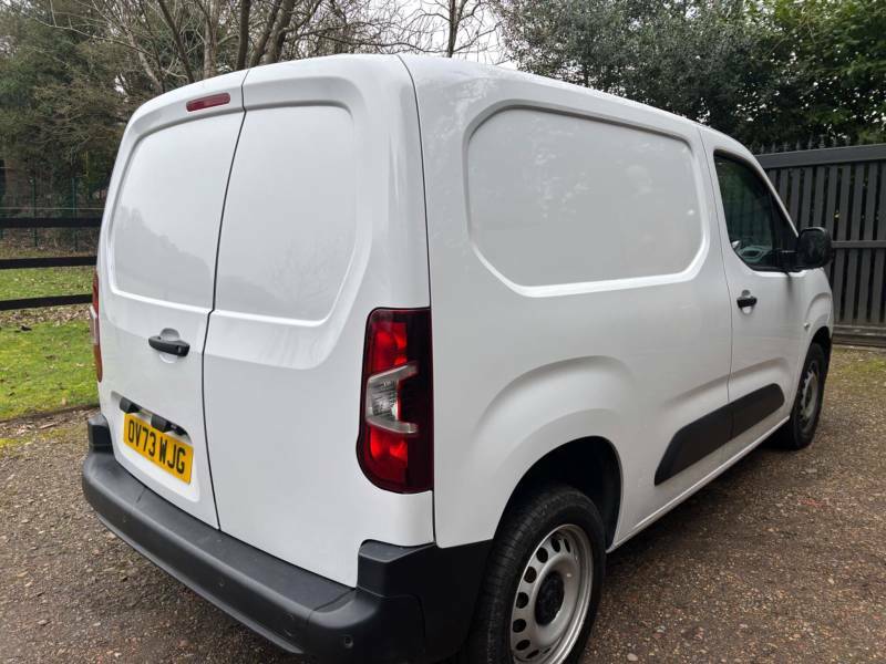 Peugeot Partner 1.5 Bluehdi 1000 Professional Premium Standard P OV73WJG White #2