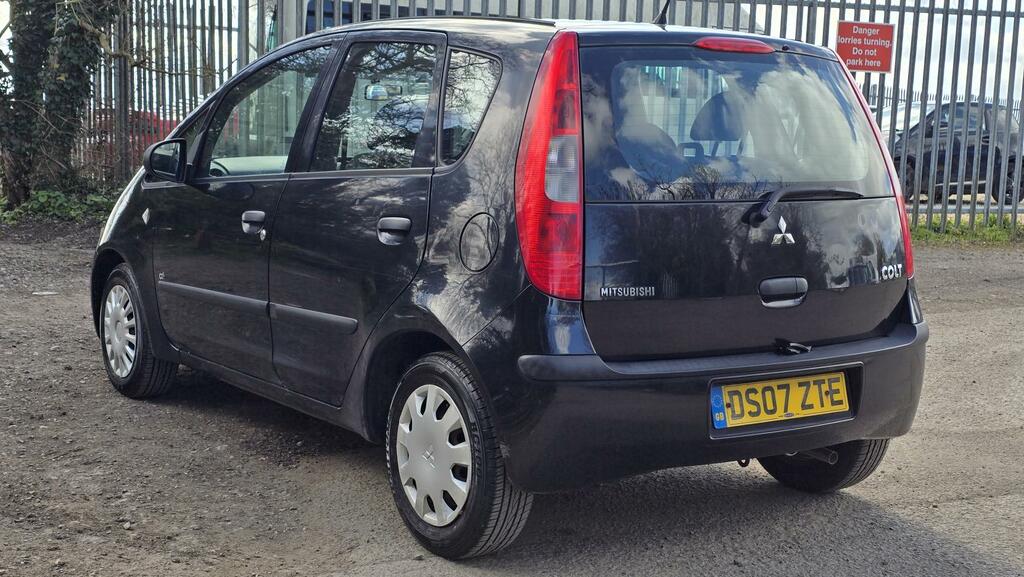 Mitsubishi Colt 1.1 Cz1 Hatchback 130 G Km 74 B Black #4
