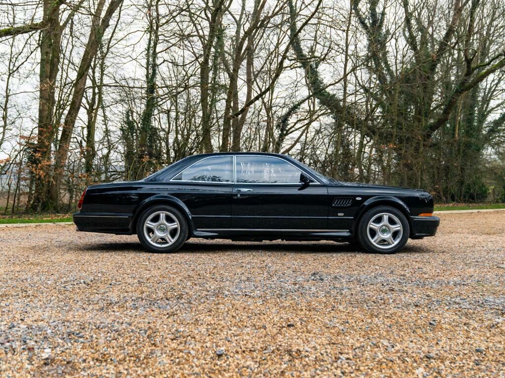 Bentley Continental 6.8 Le Mans Series Black #6