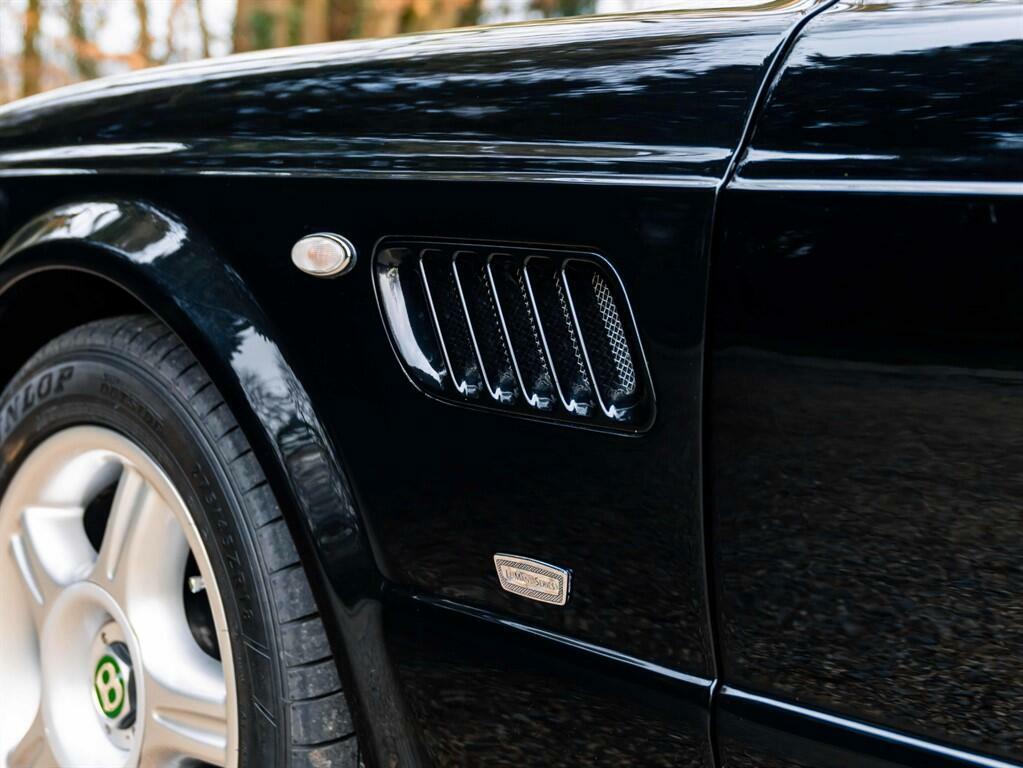 Bentley Continental 6.8 Le Mans Series Black #13