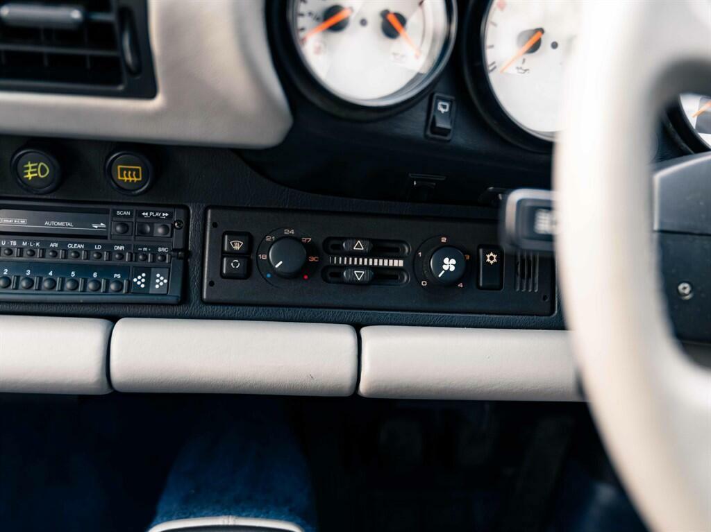 Porsche 911 Convertible Blue #23