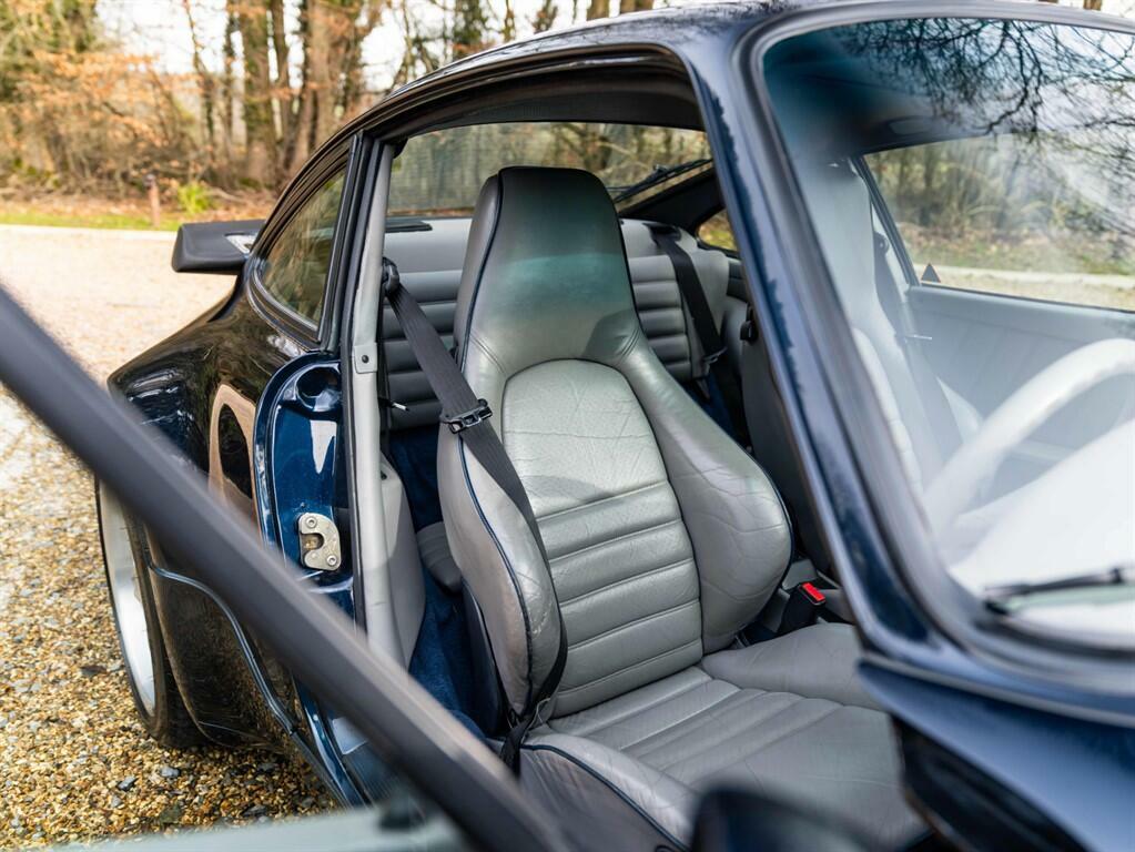 Porsche 911 Convertible Blue #15