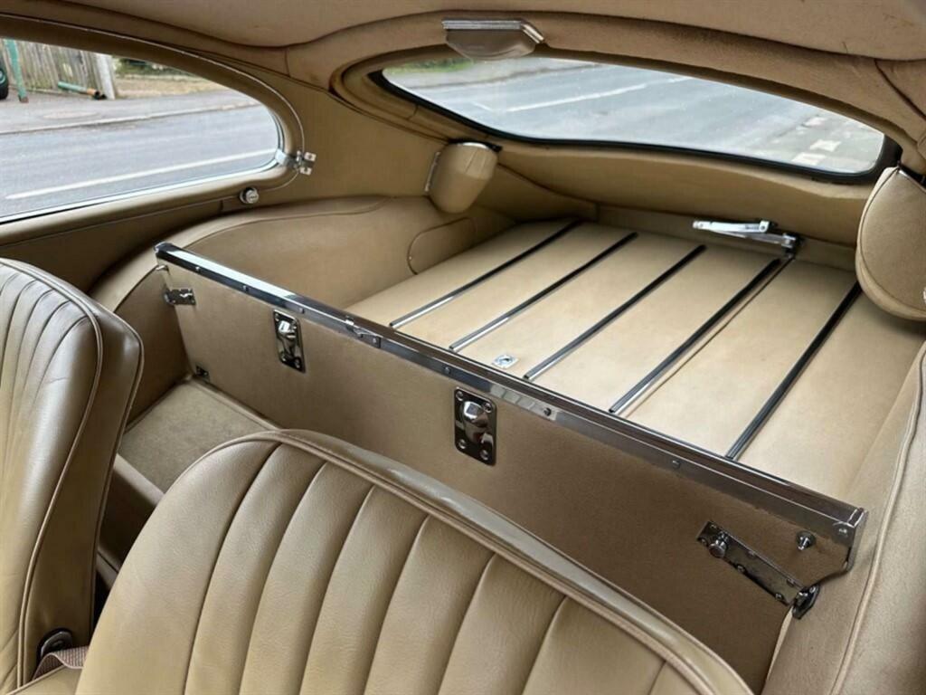 Jaguar E-Type Series 1 4.2 Fhc Lhd To Rhd Red #6