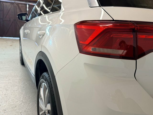 Volkswagen T-Roc 1.5 Tsi Evo Design Suv Euro 6 S PF18GYB White #5