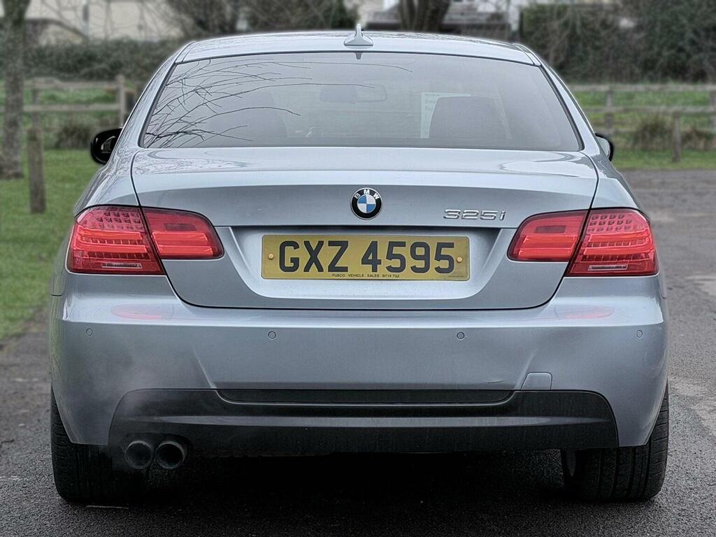 BMW 3 Series Coupe 3.0 325I M Sport Steptronic Euro 5 2011 Blue #5