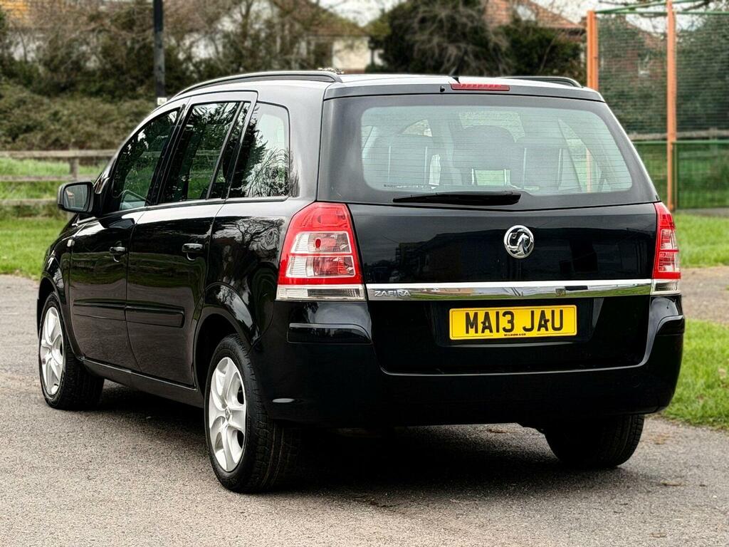 Vauxhall Zafira Mpv 1.6 16V Exclusiv Euro 5 201313 MA13JAU Black #4