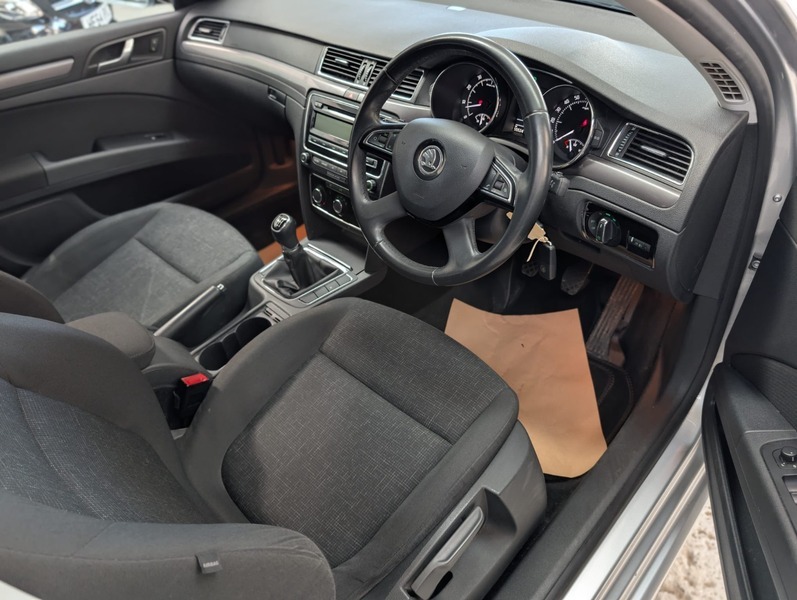 Skoda Superb S Tsi Silver #4