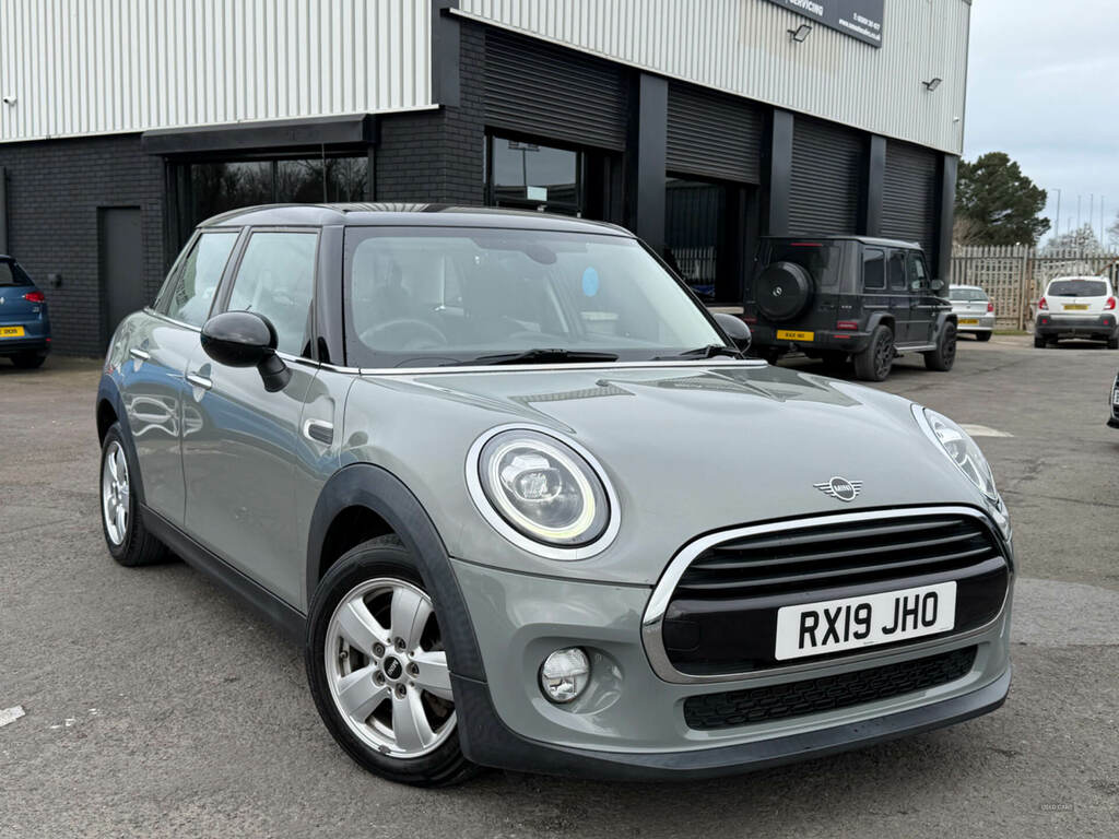 Mini Hatch 1.5 Cooper Classic II Grey