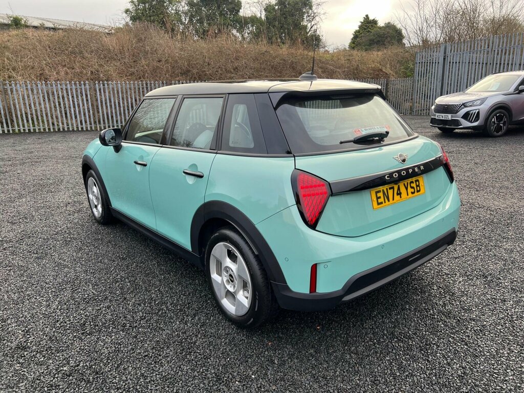 Mini Hatch 1.5C Classic Steptronic Euro 6 Ss EN74YSB #4