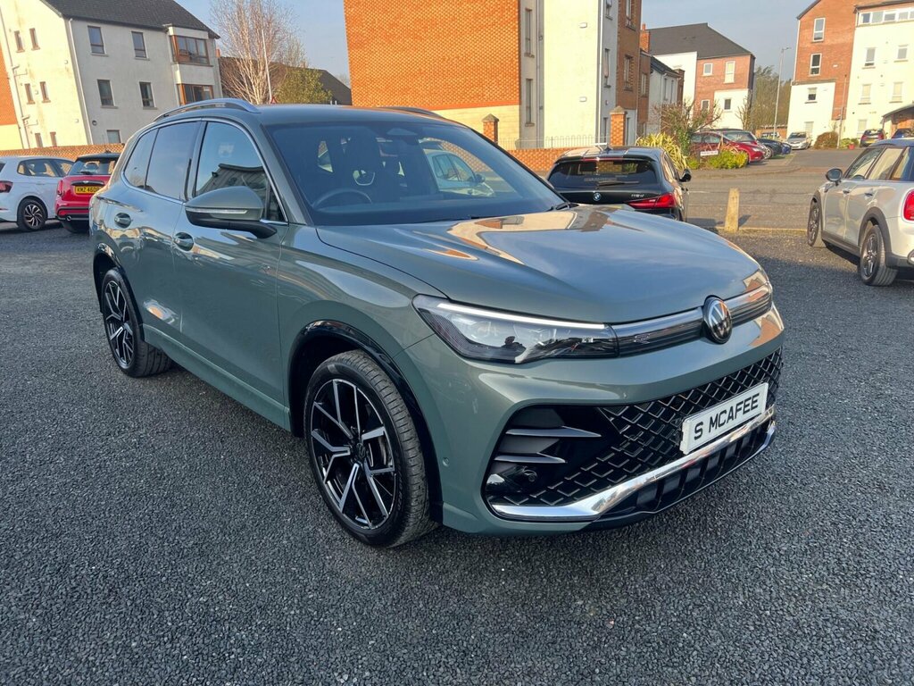 Volkswagen Tiguan 1.5 Etsi Mhev R-line Dsg Euro 6 Ss EN74XFA Green #2