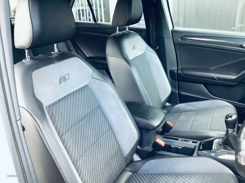 Volkswagen T-Roc 1.6 Tdi R-line WN19GFA Silver #6