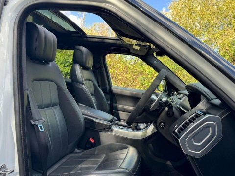 Land Rover Range Rover Sport 3.0 P400 Mhev White #2
