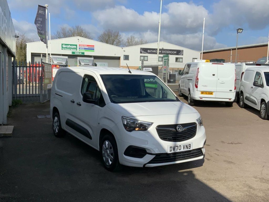 Vauxhall Combo 1.5L Sportive DV70VNB White #3