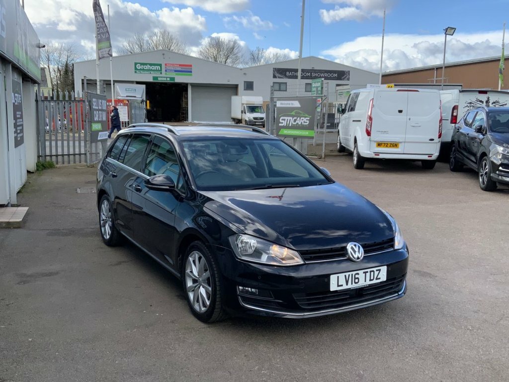 Volkswagen Golf 2L Gt LV16TDZ Black #4