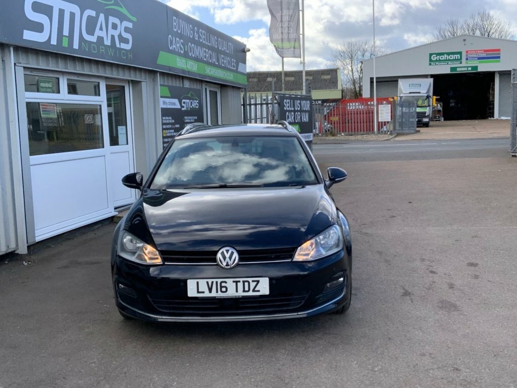 Volkswagen Golf 2L Gt LV16TDZ Black #3
