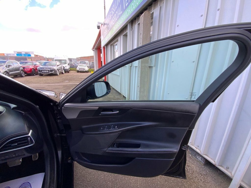 Jaguar XE 2L R-sport BL19LLZ Black #2