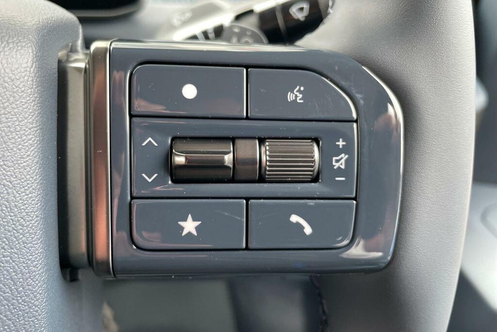Kia PV5 Long Range 71.2Kwh Plus Cargo Panel Van L2 Green #6