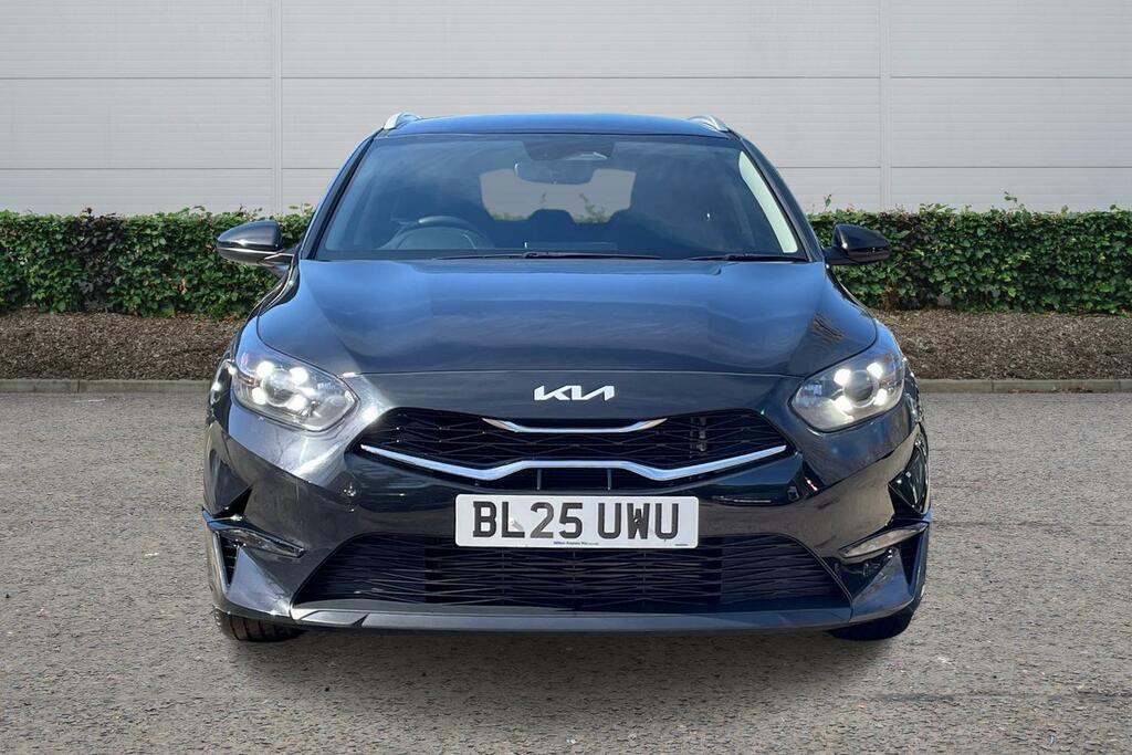 Kia Ceed 1.5T Gdi Isg 138 2 BL25UWU Black #4