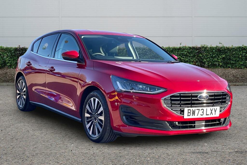 Ford Focus 1.0 Ecoboost Hybrid Mhev 155 Titanium X Red