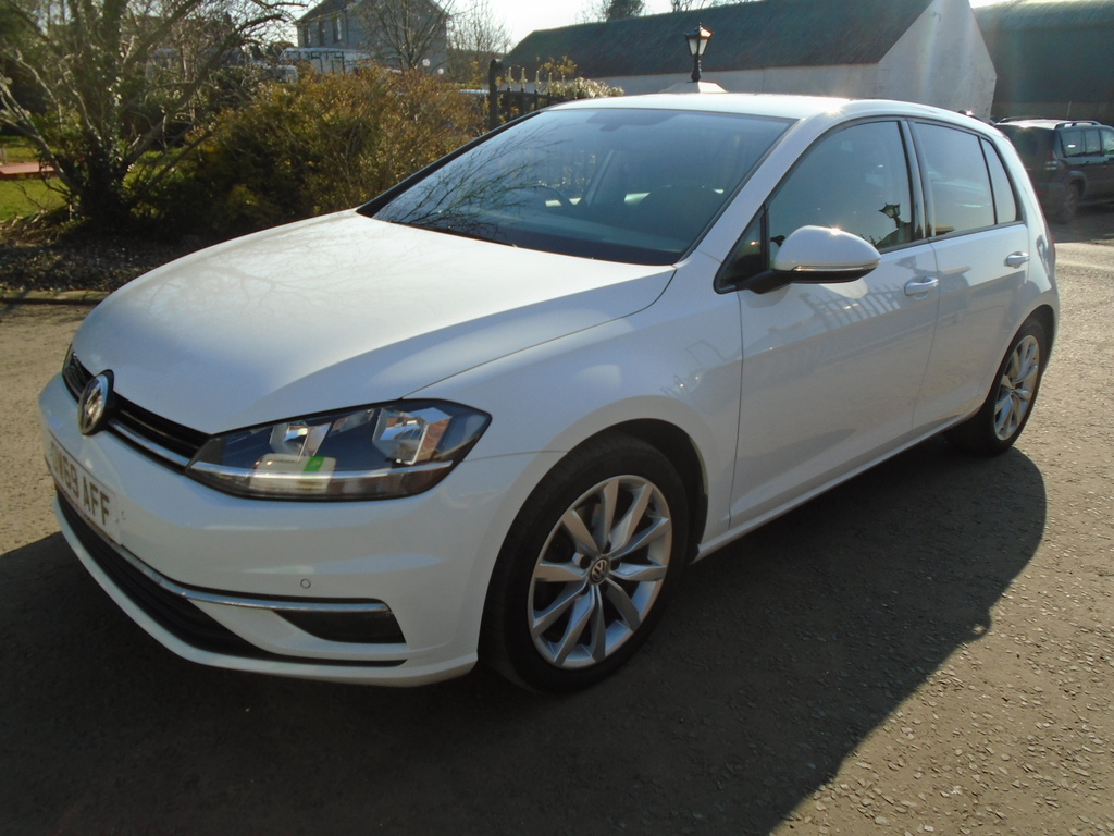 Volkswagen Golf 1.6Tdi Gt. OW69AFF White #3