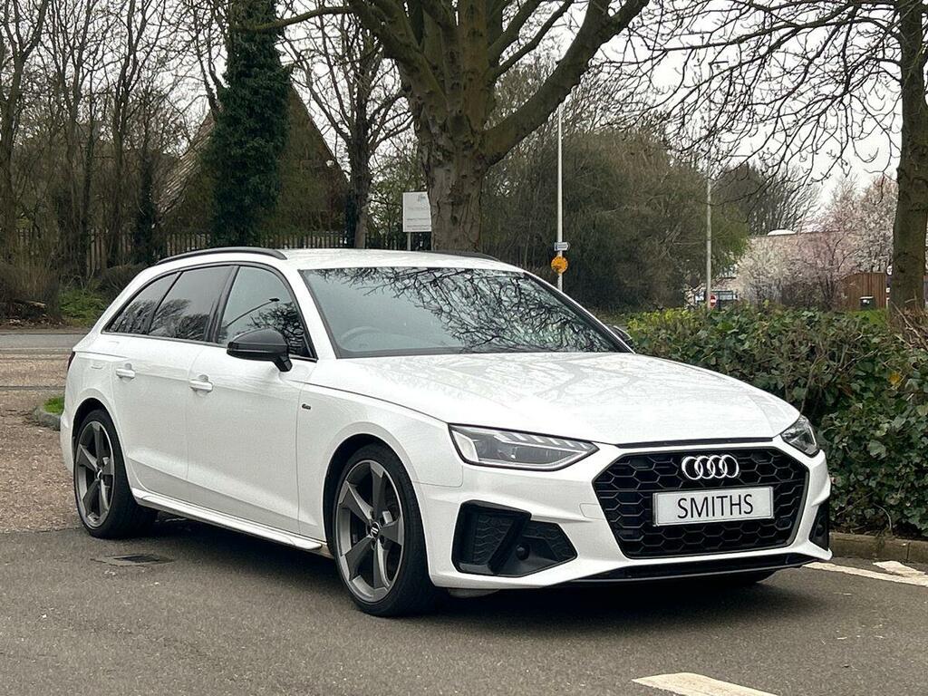 Audi A4 Avant 35 Tdi Black Edition S Tronic White
