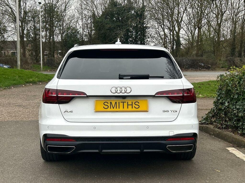 Audi A4 Avant 35 Tdi Black Edition S Tronic JS61SJS White #4