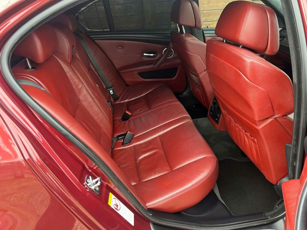 BMW M5 5.0 V10 Red #22