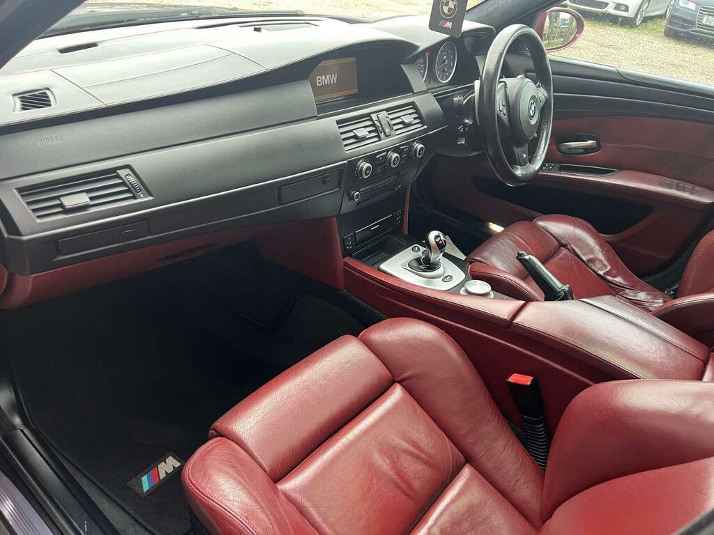BMW M5 5.0 V10 Red #23