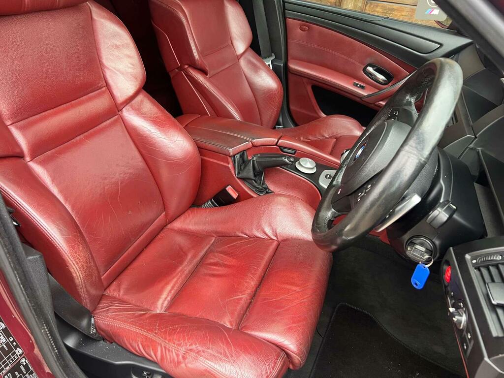 BMW M5 5.0 V10 Red #18