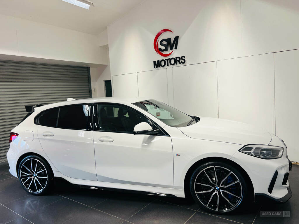 BMW 1 Series 120D Xdrive M Sport Step XUI8162 White #5