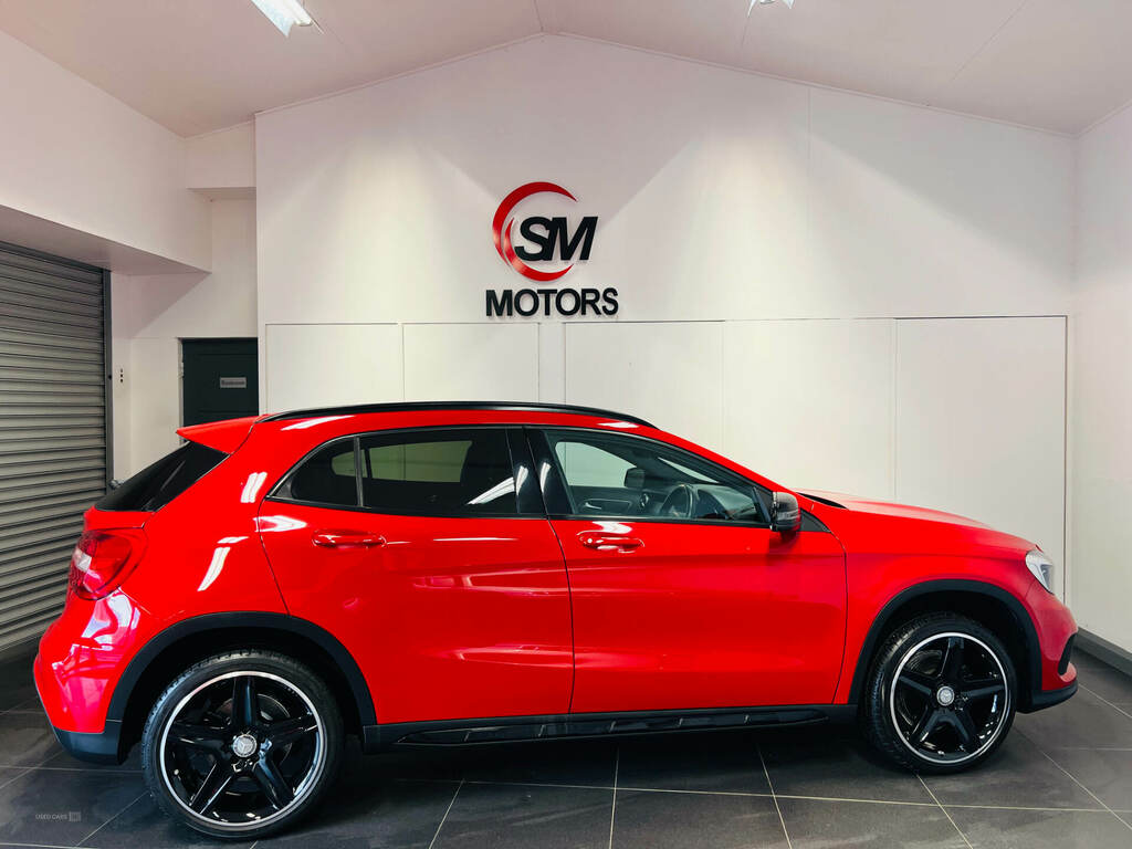 Mercedes-Benz GLA Class Gla 200D Amg Line EGZ9470 Red #5