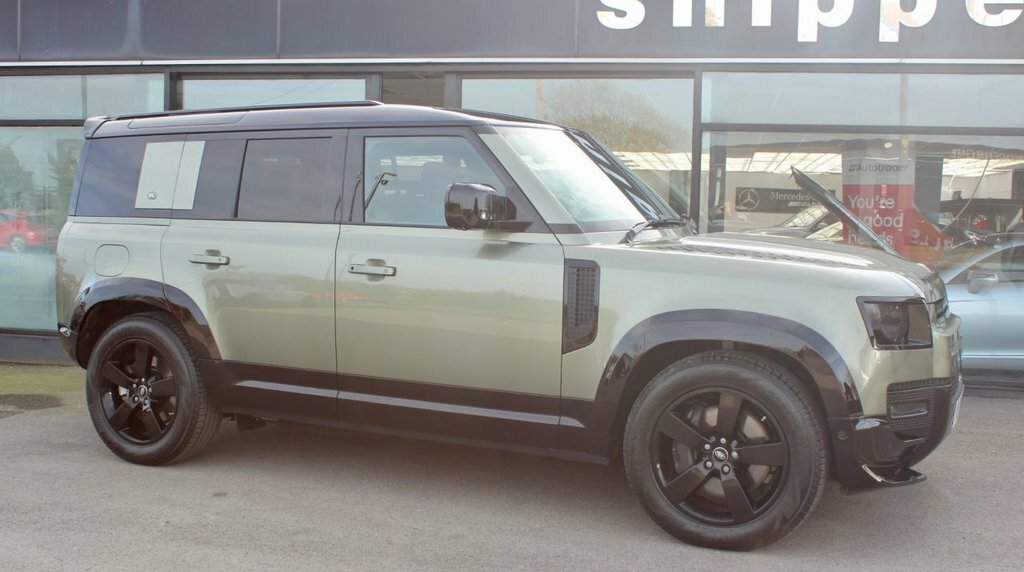 Land Rover Defender 3L X-dynamic Hse Green