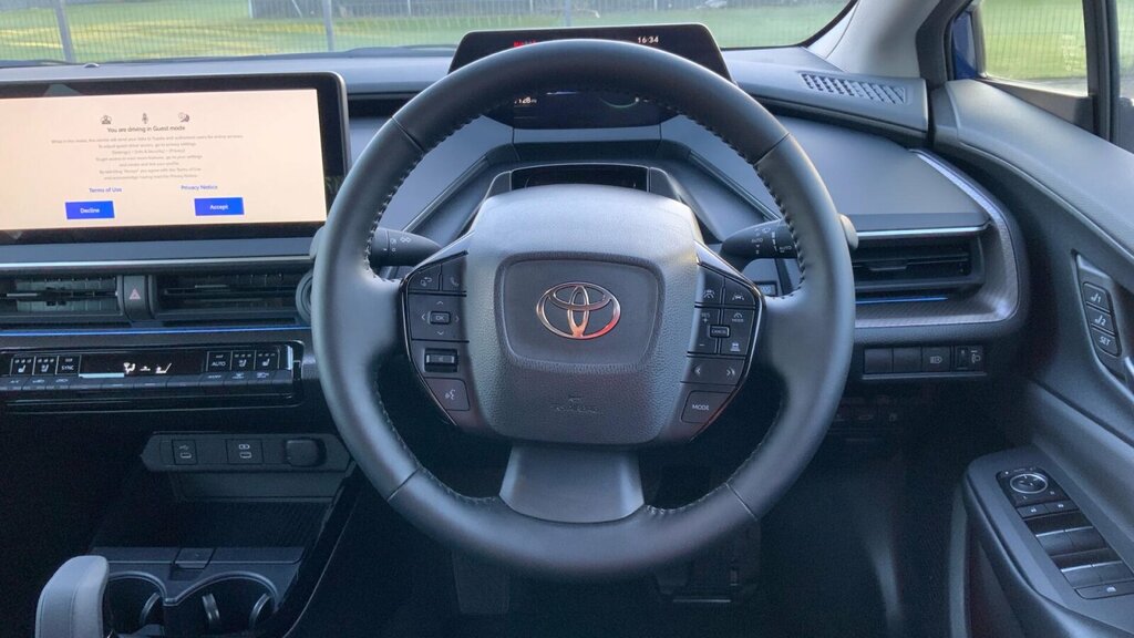 Toyota Prius 2.0 13.6Kwh Excel Cvt Euro 6 Ss HF75UWN #6