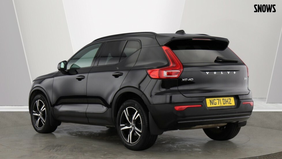 Volvo XC40 R-design, B4 Mild Hybrid NG71DHZ Black #3