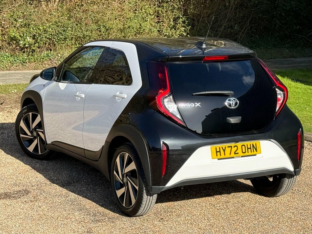 Toyota Aygo X 1.0 Vvt-i Edge Hatchback X-shift Euro 6 HY72OHN White #6