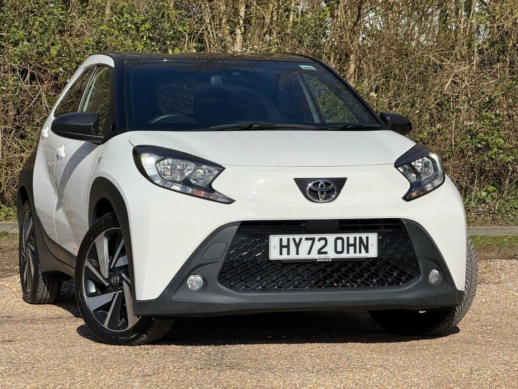 Toyota Aygo X 1.0 Vvt-i Edge Hatchback X-shift Euro 6 White