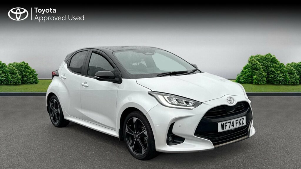 Toyota Yaris 1.5 Vvt-h Premiere Edition E-cvt Euro 6 Ss White