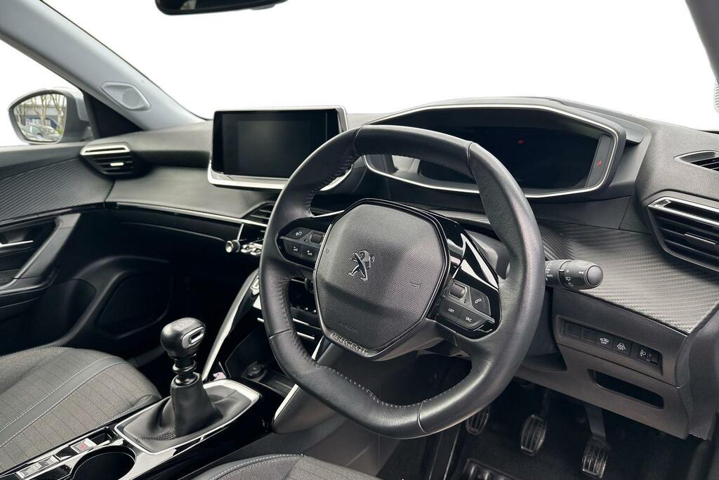 Peugeot 2008 1.2 Puretech Allure Premium Euro 6 Ss BJ71WGK Grey #6
