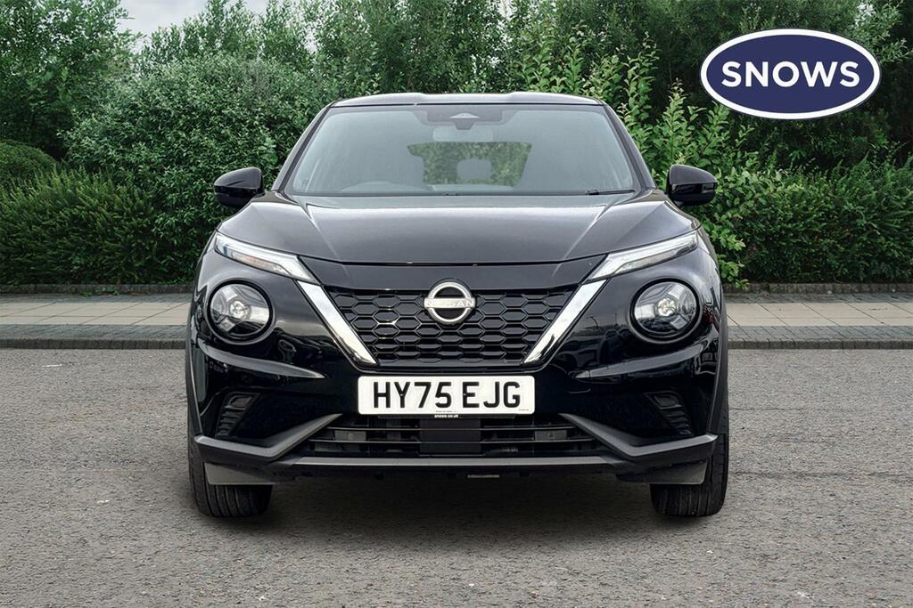 Nissan Juke 1.6 N-connecta Euro 6 HY75EJG Black #2