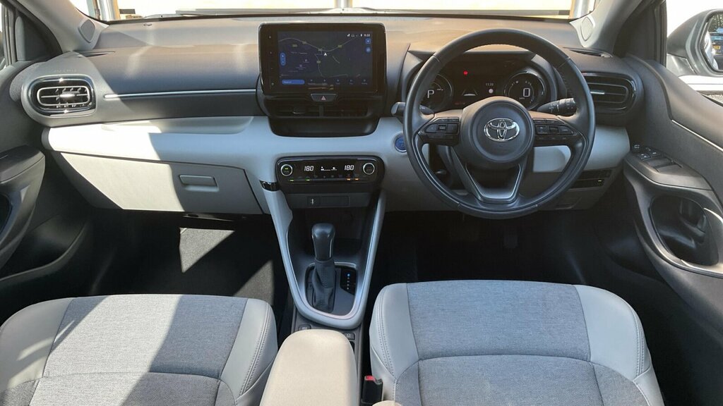 Toyota Yaris 1.5 Vvt-h Excel E-cvt Euro 6 Ss WJ72ORG White #5