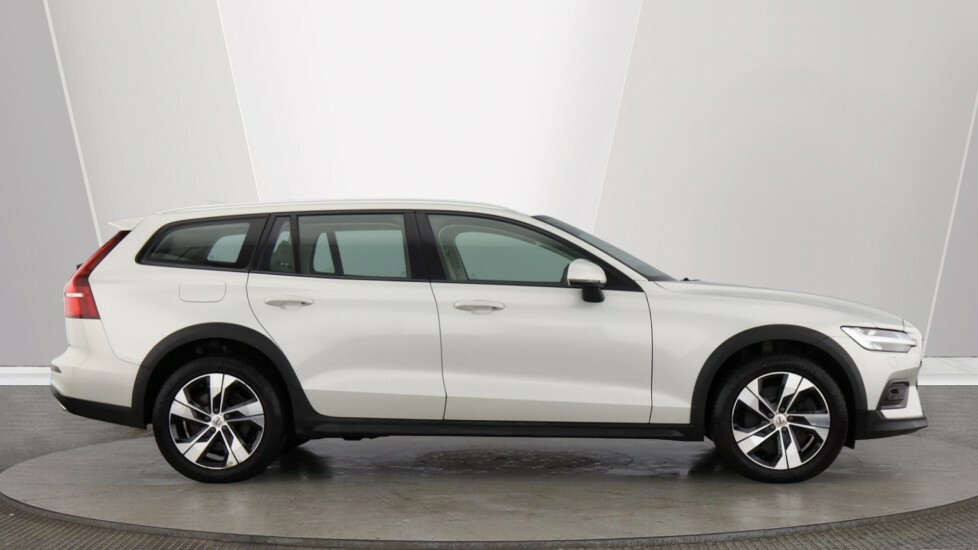 Volvo V60 Cross Country Cross Country Pro, B4 Awd Mild Hybrid #4